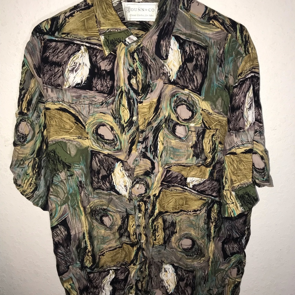 Men’s trippy shirt